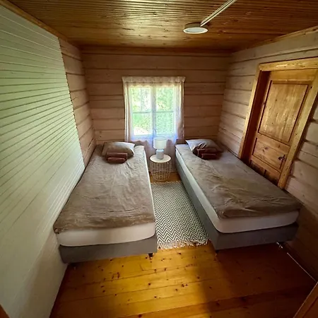 Holiday home Maenniliiva Puhkemaja *